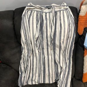 MIDI length Striped Skirt